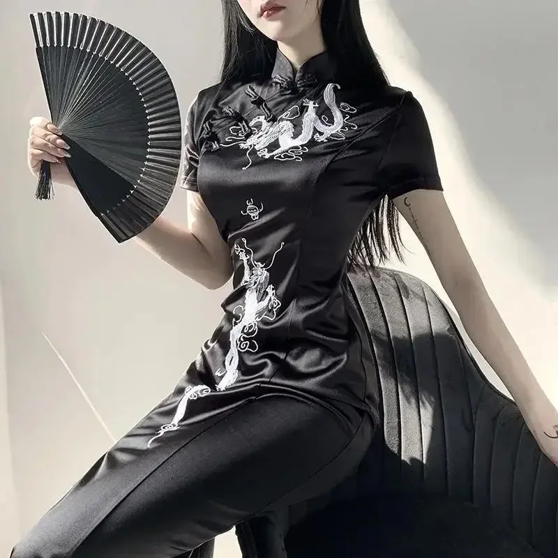 Vintage Emboridery Dragon Qipao Cosplay Gothic Dress Modern Chinese Cheongsam Plus-size Black Sexy Evening Party Outfits
Vintage Emboridery Dragon Qipao Cosplay Gothic Dress Modern Chinese Cheongsam Plus-size Black Sexy Evening Party Outfits