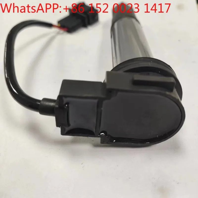 Suitable for Huanglong 600 Ignition Coil BJ300GS Race 600 Chase 350 Hurricane BN302R Motorcycle High Voltage Package
Suitable for Huanglong 600 Ignition Coil BJ300GS Race 600 Chase 350 Hurricane BN302R Motorcycle High Voltage Package