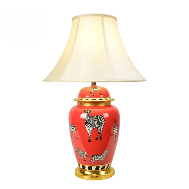 Chinese Style Pattern and Red Living Room Ceramics Table Lamp Base
Chinese Style Pattern and Red Living Room Ceramics Table Lamp Base