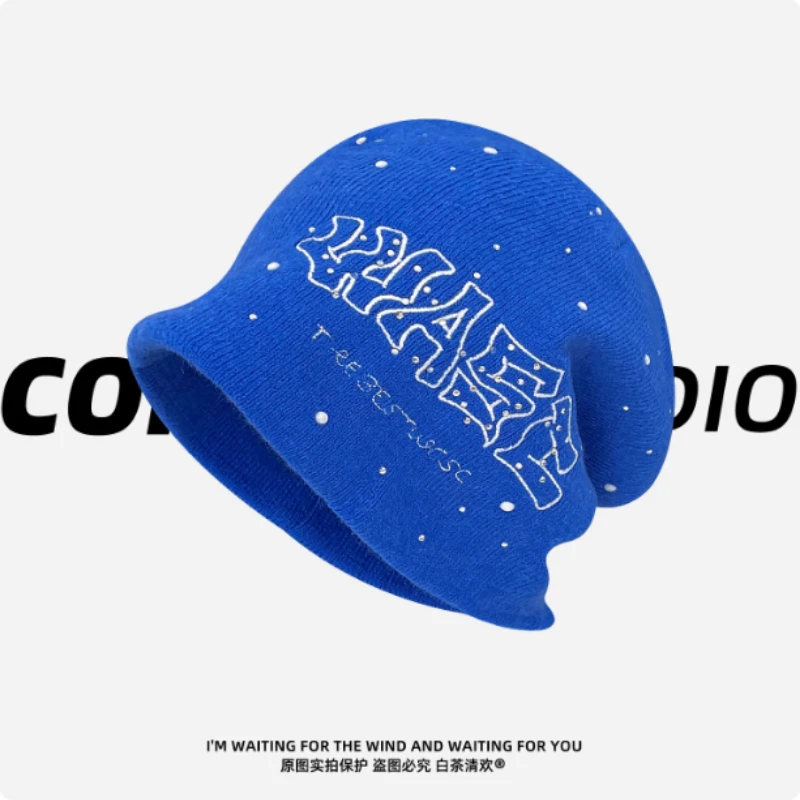 Niche Personality Letter Embroidery Diamond Pullover Knitted Hat for Men and Women Autumn and Winter Warm Skull Beanie Caps
Niche Personality Letter Embroidery Diamond Pullover Knitted Hat for Men and Women Autumn and Winter Warm Skull Beanie Caps