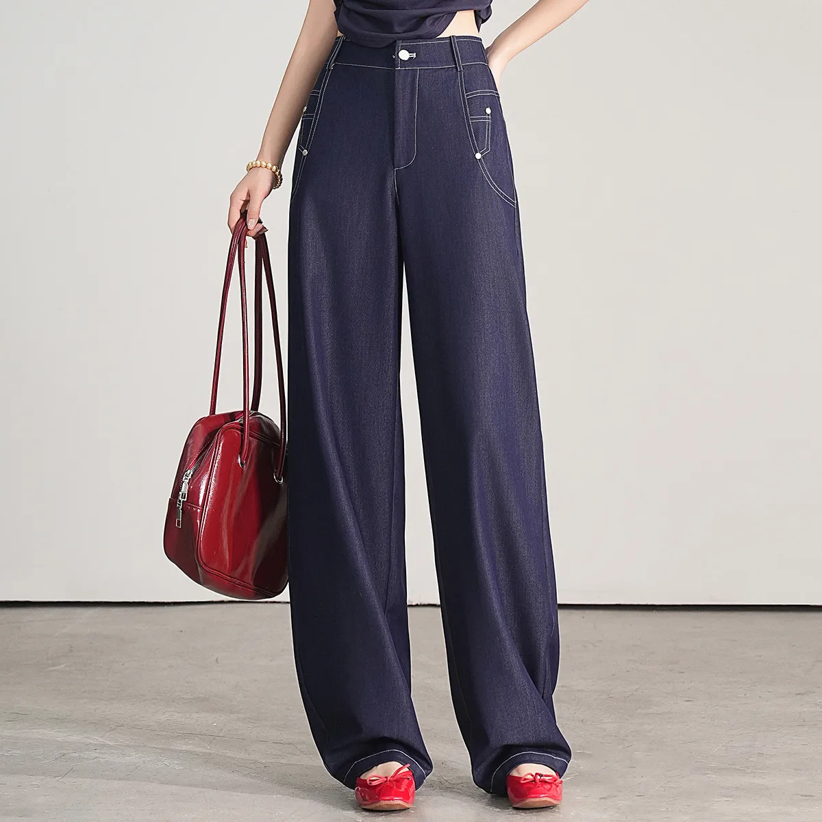 LOUIS YAO Imitation Denim Casual Pants 2025 Summer Urban Casual Contrasting Visible Lines Decoration Straight Leg Casual Pants
LOUIS YAO Imitation Denim Casual Pants 2025 Summer Urban Casual Contrasting Visible Lines Decoration Straight Leg Casual Pants