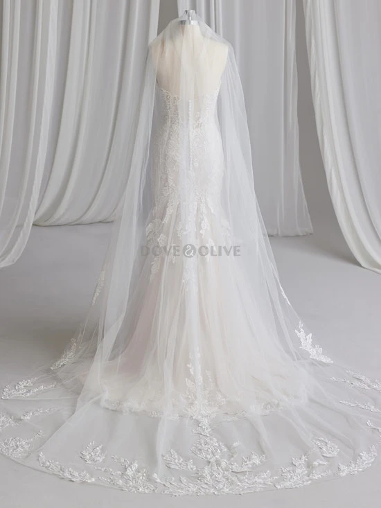Luxury Lace Appliques Wedding Veils 2025 Hair Accessories Christian Veil Bride Veil Party One Layer with Comb Bridal Veil Custom
Luxury Lace Appliques Wedding Veils 2025 Hair Accessories Christian Veil Bride Veil Party One Layer with Comb Bridal Veil Custom