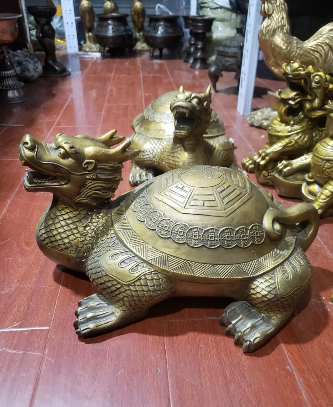 large 2023 HOME SHOP Geomantic Decorative statue Dragon turtle Town house exorcise evil spirits Mascot FENG SHUI copper statue
large 2023 HOME SHOP Geomantic Decorative statue Dragon turtle Town house exorcise evil spirits Mascot FENG SHUI copper statue