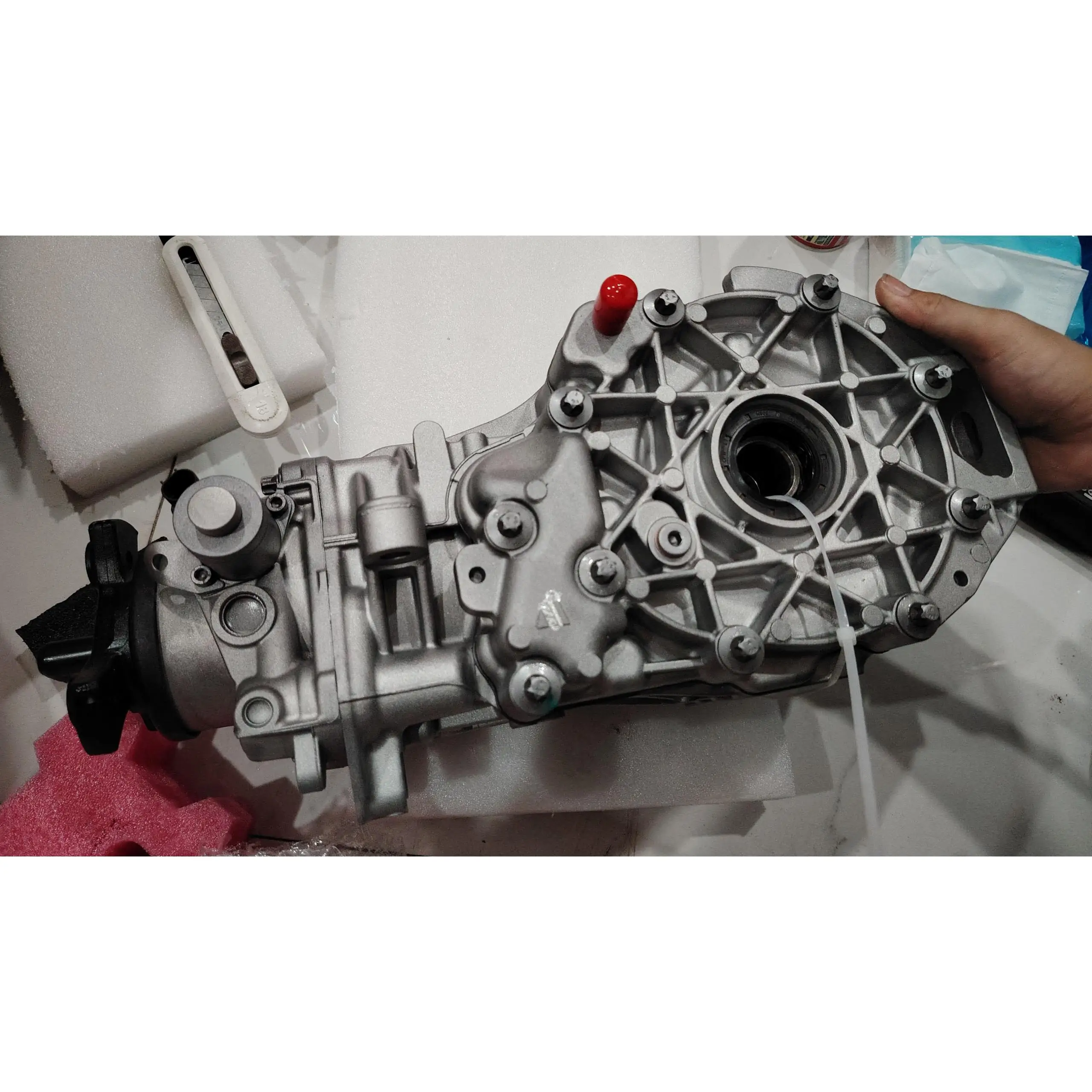 Rear Differential Assembly A2463500802 Fits For CLA45 CLA250 B250 A45
Rear Differential Assembly A2463500802 Fits For CLA45 CLA250 B250 A45