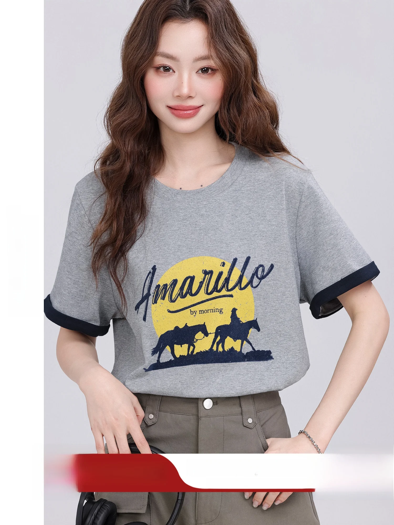 Versatile Grey Short Sleeve T-Shirt Commuter Style Korean Loose Fit Cotton Polyester Blend Summer New Arrival Cartoon Print
Versatile Grey Short Sleeve T-Shirt Commuter Style Korean Loose Fit Cotton Polyester Blend Summer New Arrival Cartoon Print
