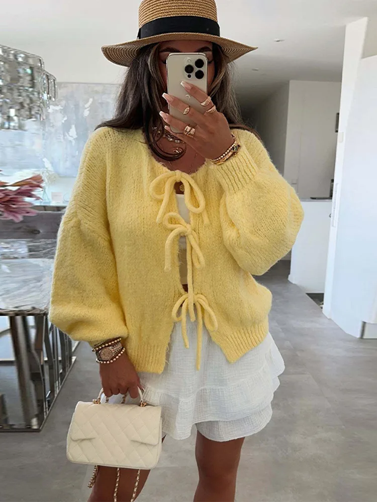 Fashion Women's Knitted Cardigan Long Sleeve O-Neck Lace Up Solid Lady Sweaters 2025 Summer Autumn Casual Female Outwear
Fashion Women's Knitted Cardigan Long Sleeve O-Neck Lace Up Solid Lady Sweaters 2025 Summer Autumn Casual Female Outwear
