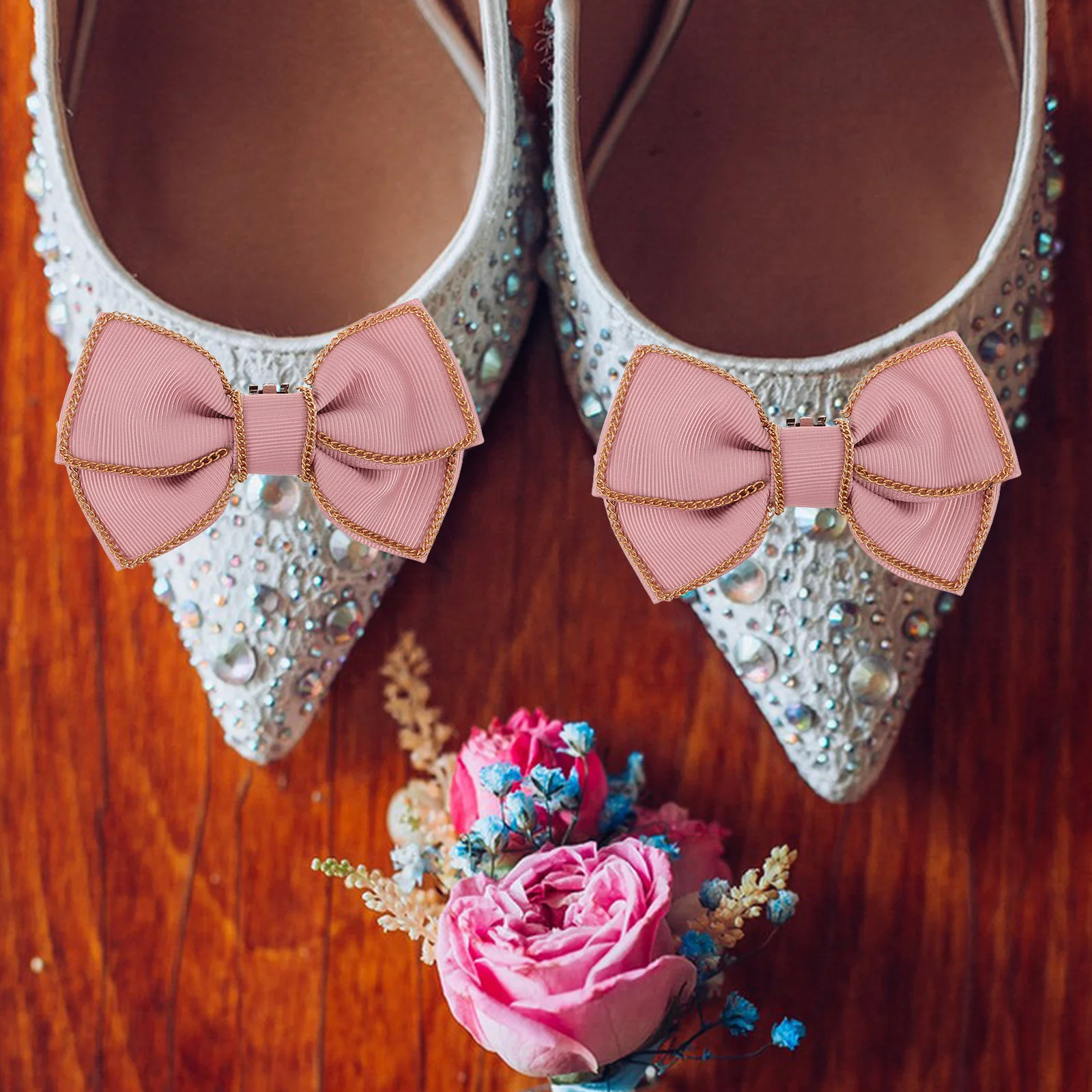2 Pcs Heels Bow Shoe Buckle Bowknot Clip High Shaped Decoration Pink Clips Removable for Shoes Women Bride
2 Pcs Heels Bow Shoe Buckle Bowknot Clip High Shaped Decoration Pink Clips Removable for Shoes Women Bride