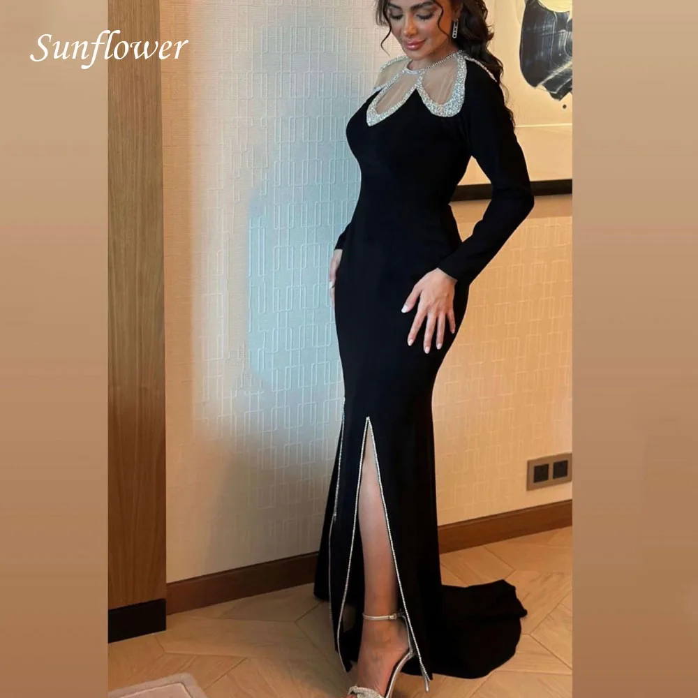 Sunflower High Neck Appliques Prom Gowns Split Mermaid Evening Dress Slim Satin Party Dress 2023 Floor-Length High-end Custom
Sunflower High Neck Appliques Prom Gowns Split Mermaid Evening Dress Slim Satin Party Dress 2023 Floor-Length High-end Custom