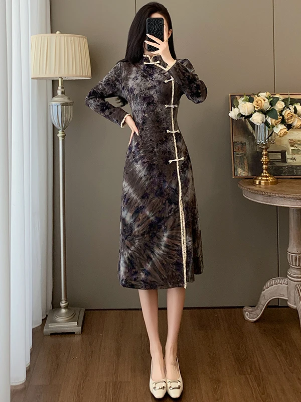 New Chinese Style National Trend Dress Women's Autumn New Retro Elegance Slimming Waist Improved Skirt
New Chinese Style National Trend Dress Women's Autumn New Retro Elegance Slimming Waist Improved Skirt