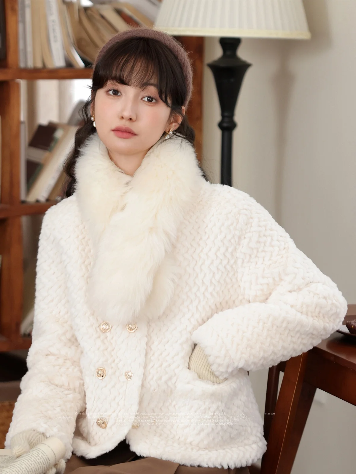 Sweet Fragrance Style Lamb Wool Jacket by Lu Xiang Nan Peak Snow Mountain Autumn Winter High Quality Straight Cut Button up L...
Sweet Fragrance Style Lamb Wool Jacket by Lu Xiang Nan Peak Snow Mountain Autumn Winter High Quality Straight Cut Button up L...