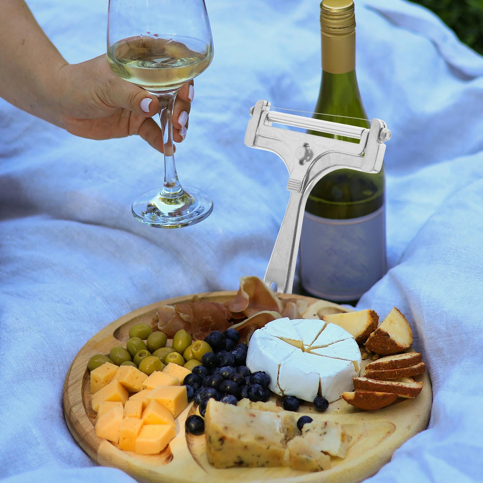 1Set Cheese Slicer Cutter Wire Tool Compact Design Easy to Store Handle Ergonomic Grip Wire Cheese Slicer
1Set Cheese Slicer Cutter Wire Tool Compact Design Easy to Store Handle Ergonomic Grip Wire Cheese Slicer