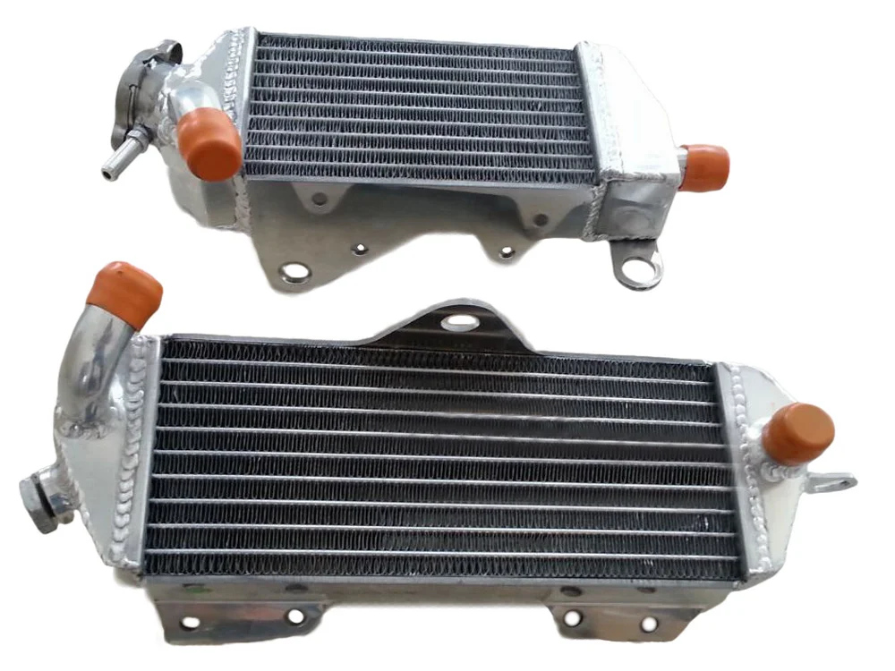 For Yamaha YZ250 YZ250K 1983 / YZ250L 1984 2-stroke Aluminum Radiator
For Yamaha YZ250 YZ250K 1983 / YZ250L 1984 2-stroke Aluminum Radiator