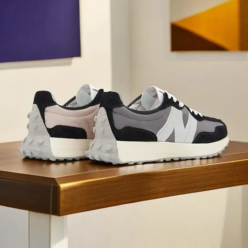 2025 NEW Sneakers Athletic Men Sports Shoes Comfortable High Quality Outdoor Shoes Wear-resistant Mens Running Shoes
2025 NEW Sneakers Athletic Men Sports Shoes Comfortable High Quality Outdoor Shoes Wear-resistant Mens Running Shoes