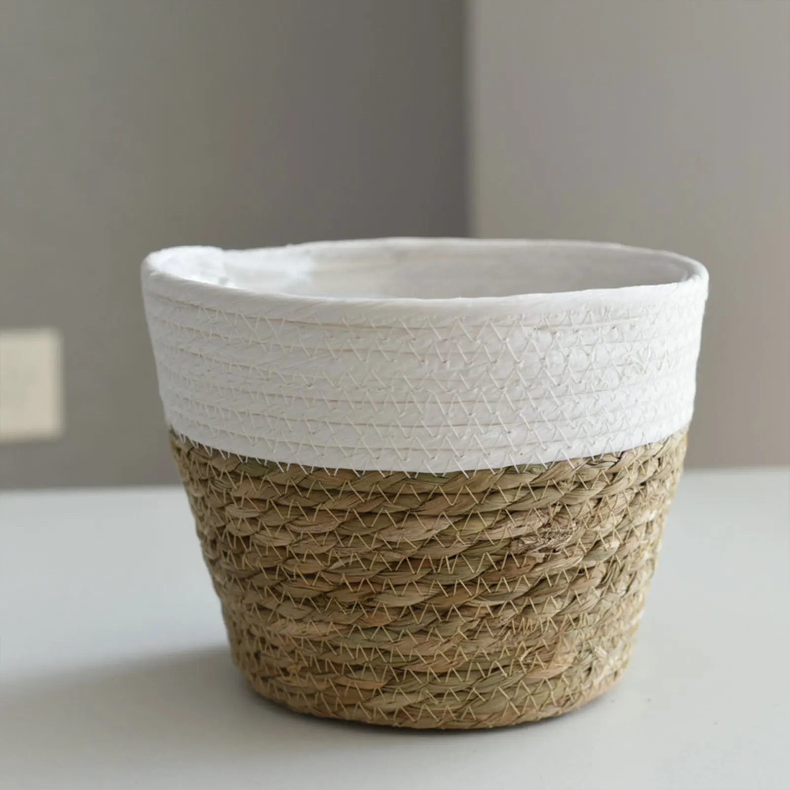 Rustic Retro Woven Basket Planter Exquisite Design Decorative Ornament for Living Room Porch Balcony SNO88
Rustic Retro Woven Basket Planter Exquisite Design Decorative Ornament for Living Room Porch Balcony SNO88