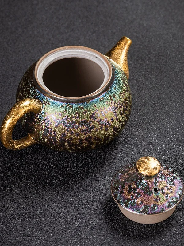 Light Luxury Teapot Handmade Gilding Kiln Baked Tea Cup Household Single Ceramic Maker
Light Luxury Teapot Handmade Gilding Kiln Baked Tea Cup Household Single Ceramic Maker
