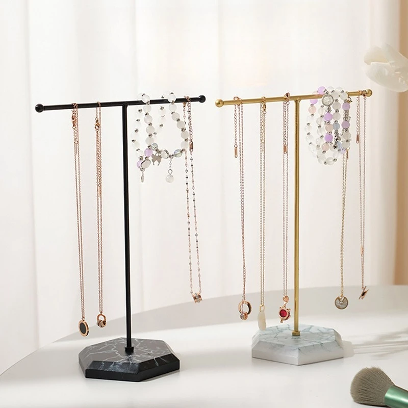 Креативная стойка для хранения ювелирных изделий в скандинавском стиле Т-образная стойка для ювелирных изделий Настольный стиль Многоцелевая подставка для ожерелья и сережек
Креативная стойка для хранения ювелирных изделий в скандинавском стиле Т-образная стойка для ювелирных изделий Настольный стиль Многоцелевая подставка для ожерелья и сережек
