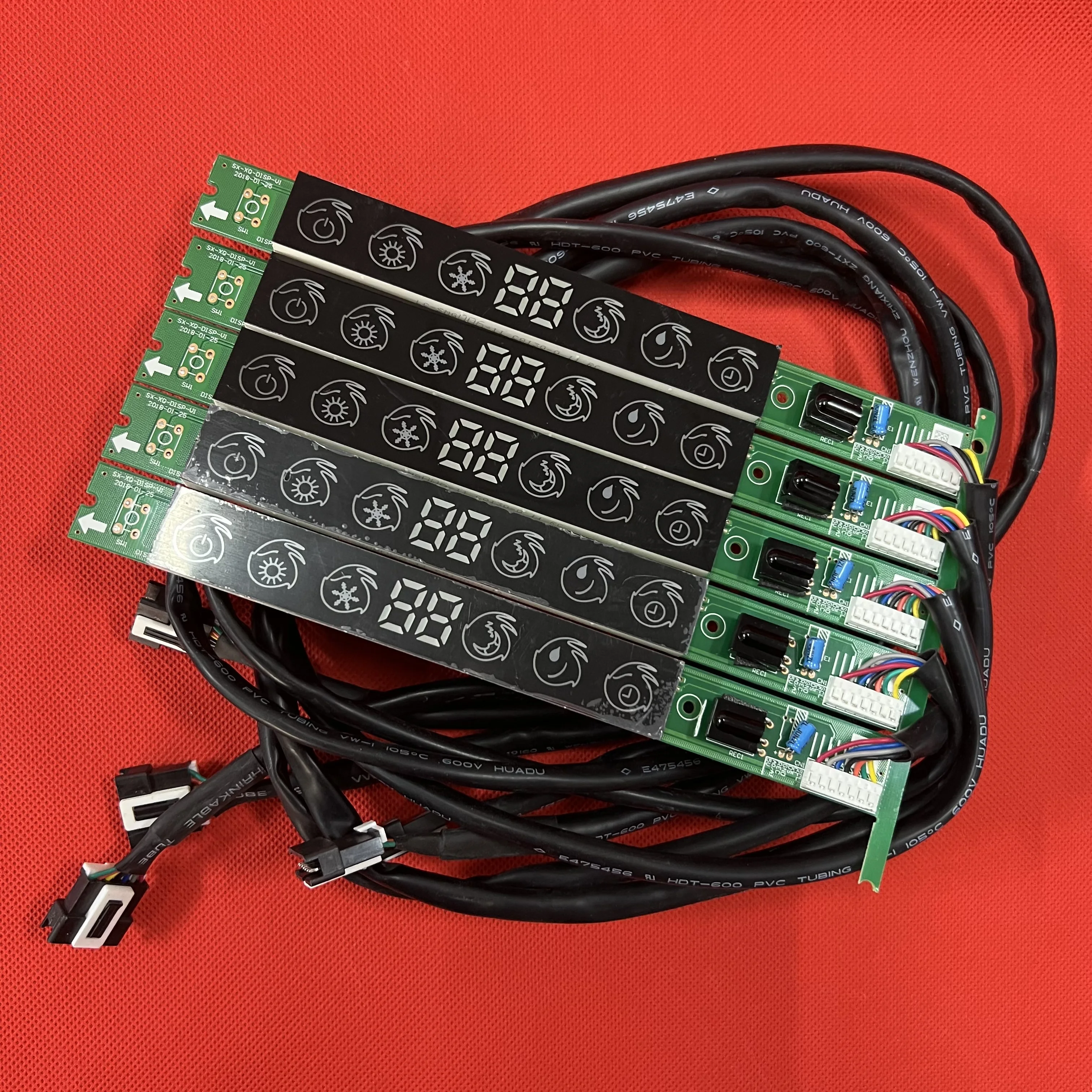 Suitable for AUX central air conditioning ceiling unit, air duct unit, remote control receiver board, display panel
Suitable for AUX central air conditioning ceiling unit, air duct unit, remote control receiver board, display panel