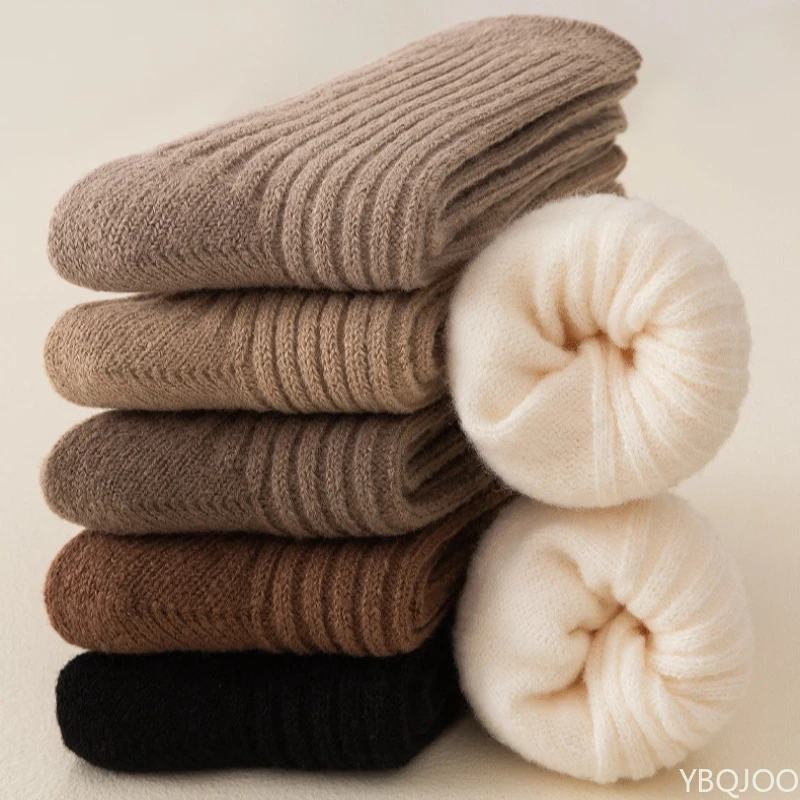 6 pairs of autumn winter women's thick velvet warm mid tube socks solid color simple retro breathable sweat absorbing socks
6 pairs of autumn winter women's thick velvet warm mid tube socks solid color simple retro breathable sweat absorbing socks