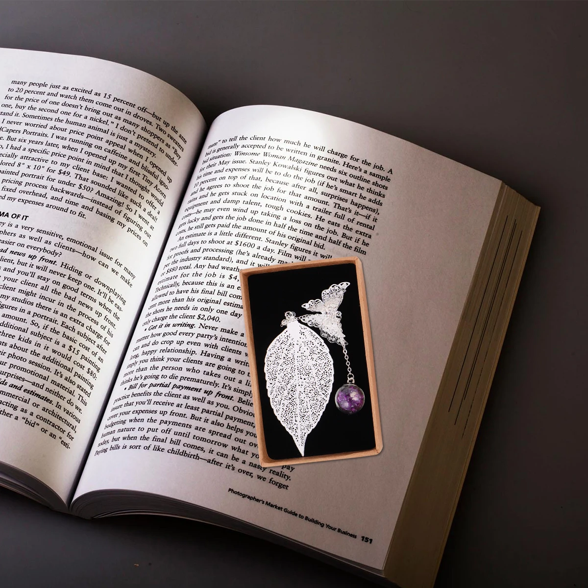 Dried Flower Bookmark Copper Page Marker Mini School Supplies Elegant Book Decorations Lightweight Student Stationery
Dried Flower Bookmark Copper Page Marker Mini School Supplies Elegant Book Decorations Lightweight Student Stationery