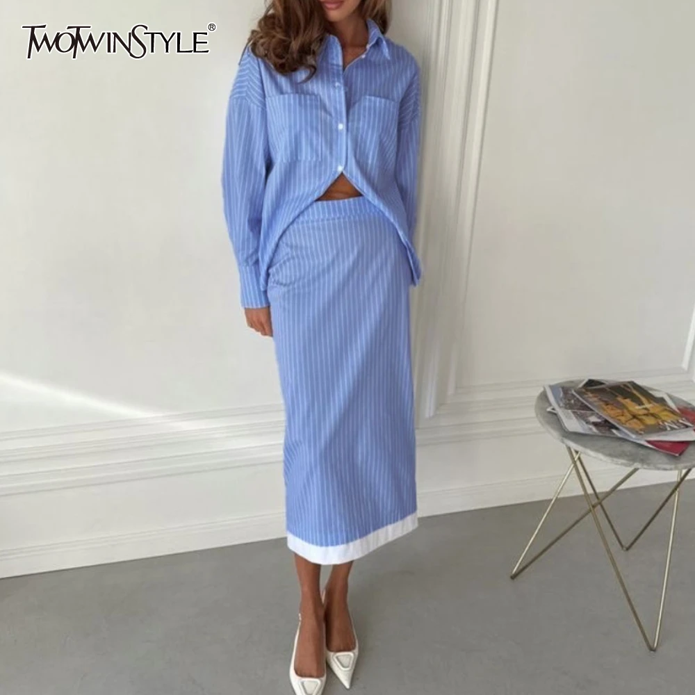 TWOTWINSTYLE Striped Two Piece Set for Women Lapel Long Sleeve Spliced Pocket Cardigan High Waist Mid Skirt Outfit Female Autumn
TWOTWINSTYLE Striped Two Piece Set for Women Lapel Long Sleeve Spliced Pocket Cardigan High Waist Mid Skirt Outfit Female Autumn
