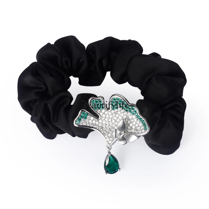 Ginkgo biloba hair band, high elastic rubber band, head flower female high-end feeling
Ginkgo biloba hair band, high elastic rubber band, head flower female high-end feeling