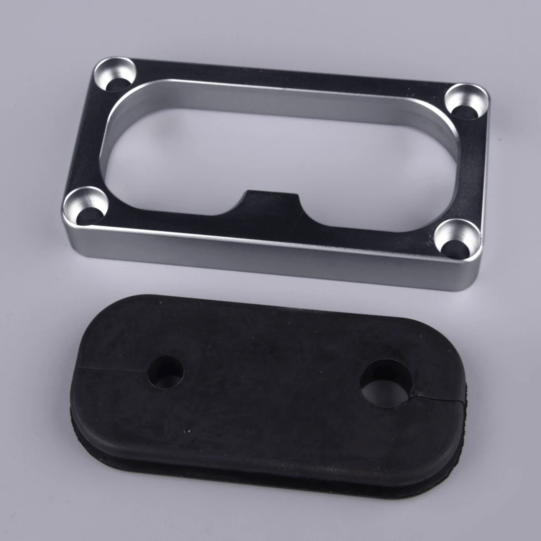 Billet Firewall Shifter Cable Grommet Fit for Honda Civic Acura Integra K-Series Swap K20 K20a2 K20z Black New
Billet Firewall Shifter Cable Grommet Fit for Honda Civic Acura Integra K-Series Swap K20 K20a2 K20z Black New