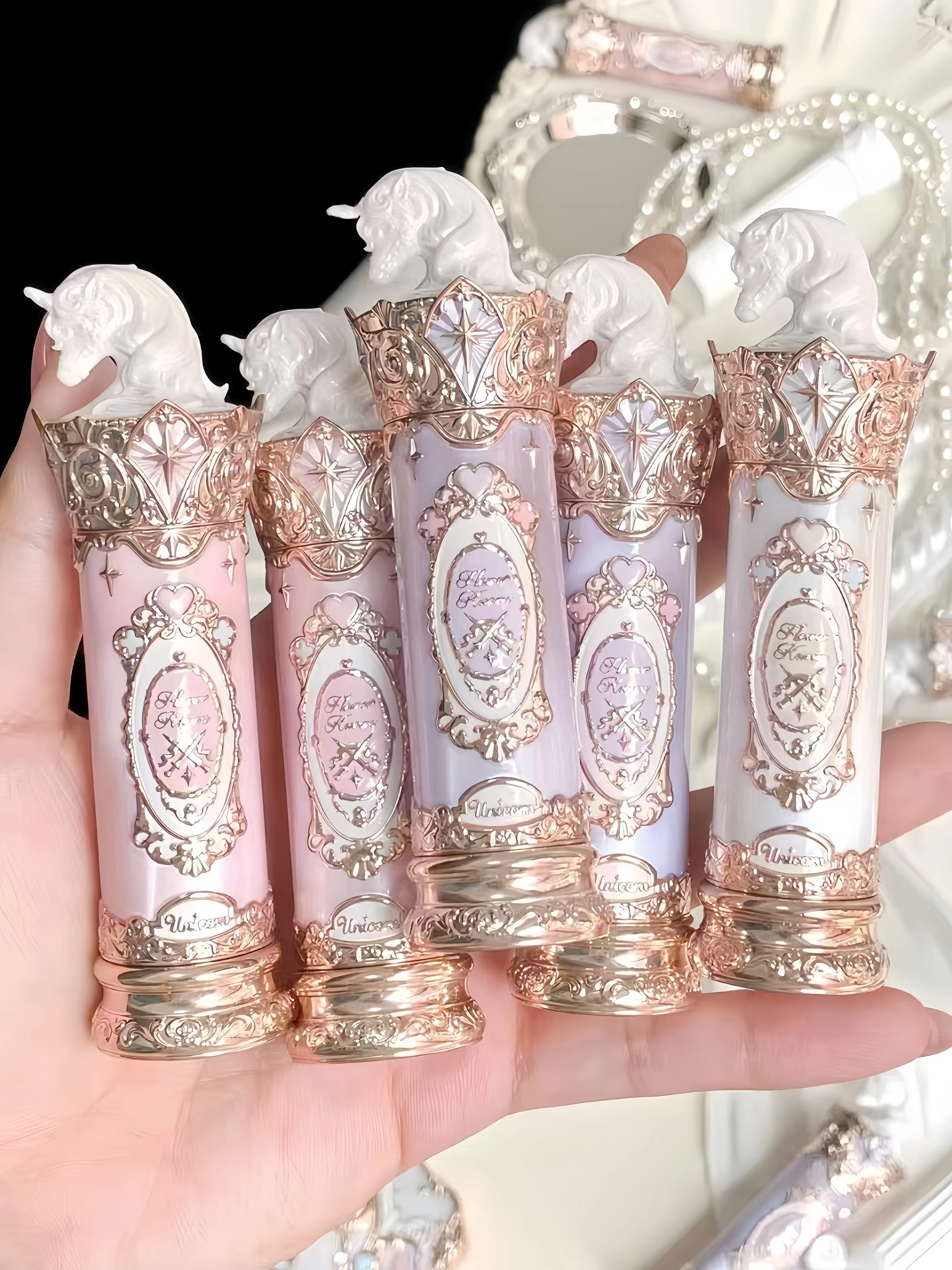 Flower Knows Knight Unicorn Lipstick 9 Shades Velvet Lip Glaze Matte Lip Gloss Long Lasting Vintage Aesthetic Makeup
Flower Knows Knight Unicorn Lipstick 9 Shades Velvet Lip Glaze Matte Lip Gloss Long Lasting Vintage Aesthetic Makeup