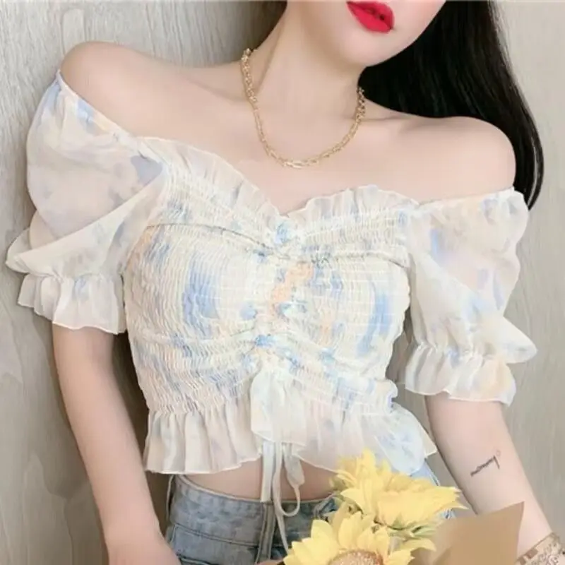 Summer Korean Version Ruffled Pleated Chiffon Shirt with Sweet Bubble Sleeves and Drawstring Tied One Shoulder Women's Top
Summer Korean Version Ruffled Pleated Chiffon Shirt with Sweet Bubble Sleeves and Drawstring Tied One Shoulder Women's Top