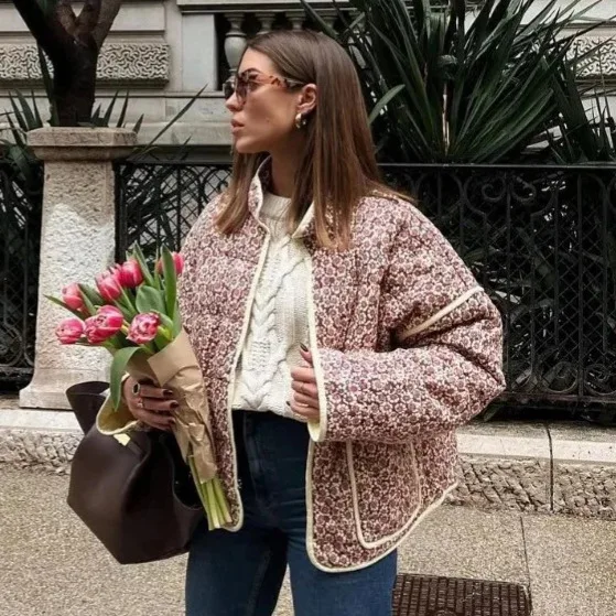 Stylish Printed Women Autumn Jacket Color Blocked Stand Collar Snap-Front Pocket Female Coat Thickened Thermal outwear For Lady
Stylish Printed Women Autumn Jacket Color Blocked Stand Collar Snap-Front Pocket Female Coat Thickened Thermal outwear For Lady