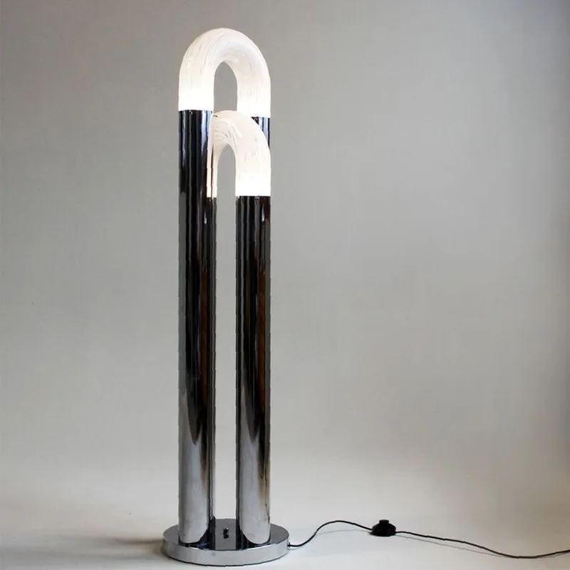 Italian minimalist double arch cross floor lamp creative living room modern model room sales department exhibition hall lobby
Italian minimalist double arch cross floor lamp creative living room modern model room sales department exhibition hall lobby