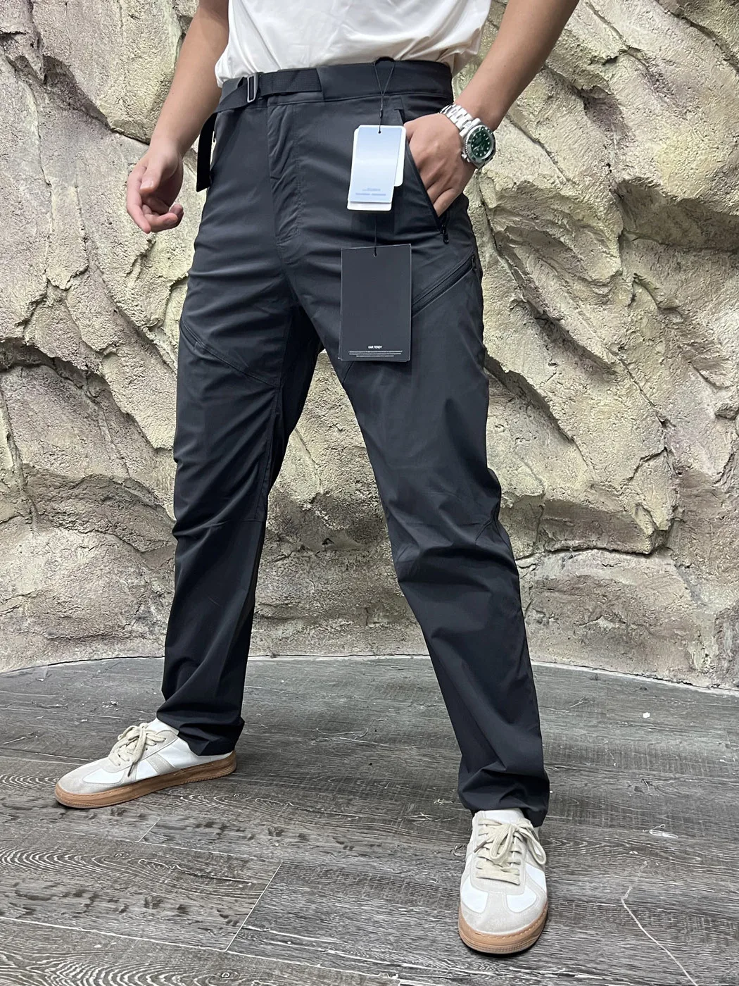 Functional Lightweight Quick-Dry Comfortable High-Elastic Summer Men's Casual Pants Straight Leg Fit All-Season Breathable Wa...
Functional Lightweight Quick-Dry Comfortable High-Elastic Summer Men's Casual Pants Straight Leg Fit All-Season Breathable Wa...