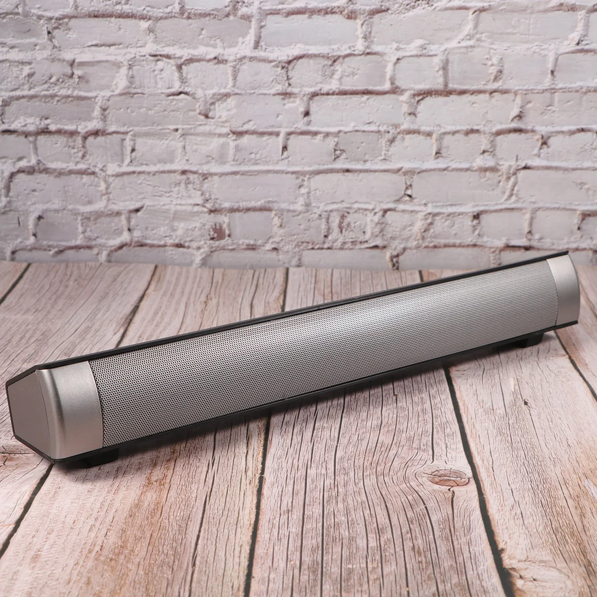 Portable Wireless Speaker USB Charging Black Soundbar Super Bass Stereo Support Aux-in Music Player
Portable Wireless Speaker USB Charging Black Soundbar Super Bass Stereo Support Aux-in Music Player