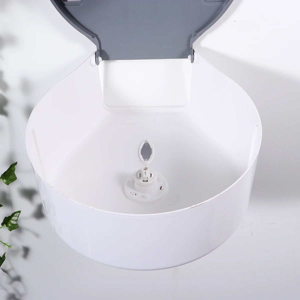 Round Roll Paper Holder Wall-mounted Bathroom Tissue Dispenser Rest Room Waterproof Toilet Paper Holder (White)
Round Roll Paper Holder Wall-mounted Bathroom Tissue Dispenser Rest Room Waterproof Toilet Paper Holder (White)