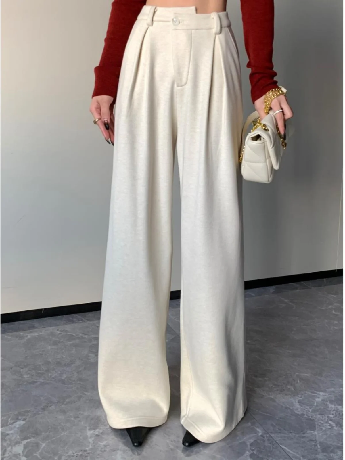 Женские брюки Jijinqi с высокой талией, прямые, осенне-зимние, новые, струящиеся, широкие, простые, для повседневной носки, длинные
Женские брюки Jijinqi с высокой талией, прямые, осенне-зимние, новые, струящиеся, широкие, простые, для повседневной носки, длинные