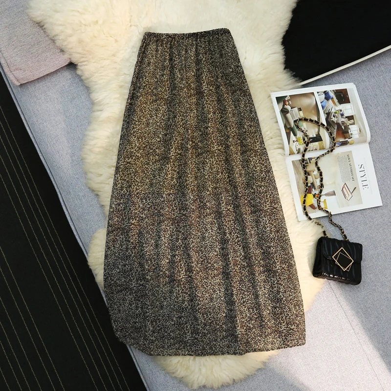 Seoulish Vintage Leopard Printed Women's A-line Skirts 2025 New Autumn High Waist Casual Loose Umbrella Long Skirts Female
Seoulish Vintage Leopard Printed Women's A-line Skirts 2025 New Autumn High Waist Casual Loose Umbrella Long Skirts Female