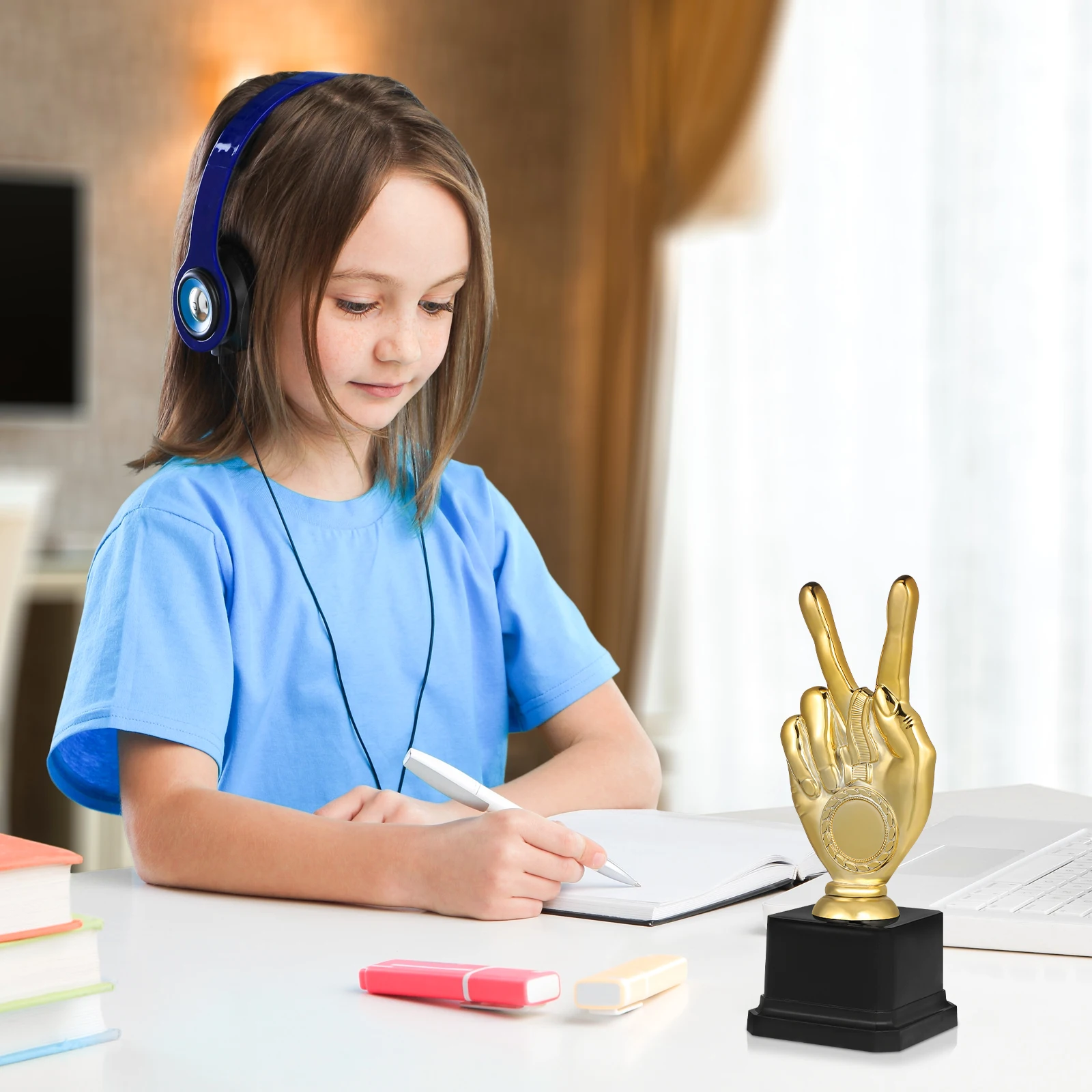 Children's Kids Trophy Award Cup Plastic Cup Trophies Kids Student Party Trophy Favor Sports Prize Memorabilia
Children's Kids Trophy Award Cup Plastic Cup Trophies Kids Student Party Trophy Favor Sports Prize Memorabilia