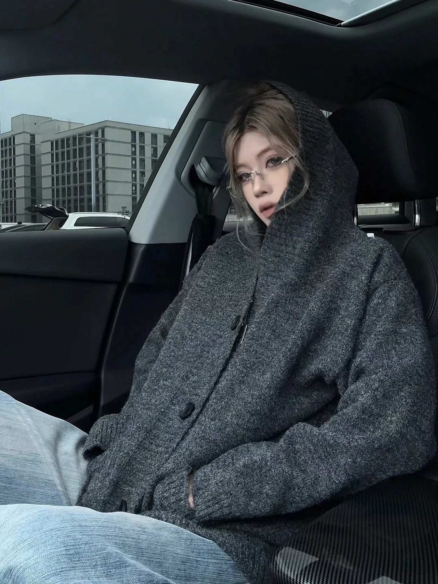 Универсальный вязаный кардиган-свитшот Deep ey Casual Aosphere для мужчин и женщин, осенний, на пуговицах, для пар
Универсальный вязаный кардиган-свитшот Deep ey Casual Aosphere для мужчин и женщин, осенний, на пуговицах, для пар