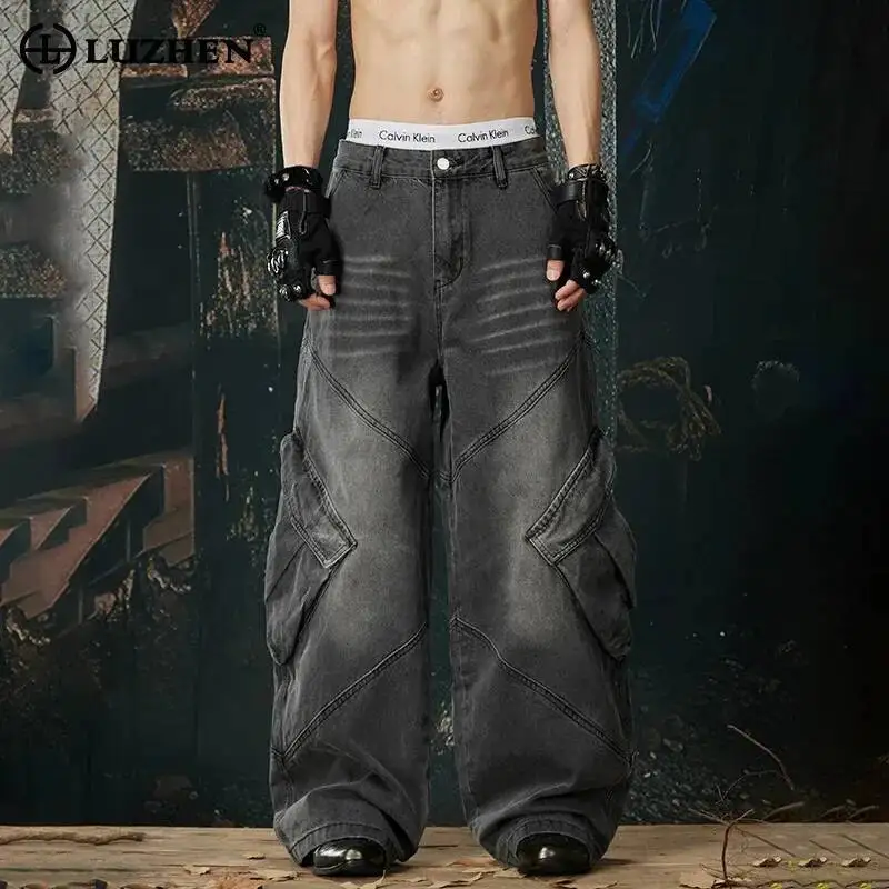 LUZHEN 2026 New Original Multi Pockets Decorate Baggy Straight Cargo Jeans Men's Fashion Streetwear Wide Leg Denim Pants JY6714
LUZHEN 2026 New Original Multi Pockets Decorate Baggy Straight Cargo Jeans Men's Fashion Streetwear Wide Leg Denim Pants JY6714