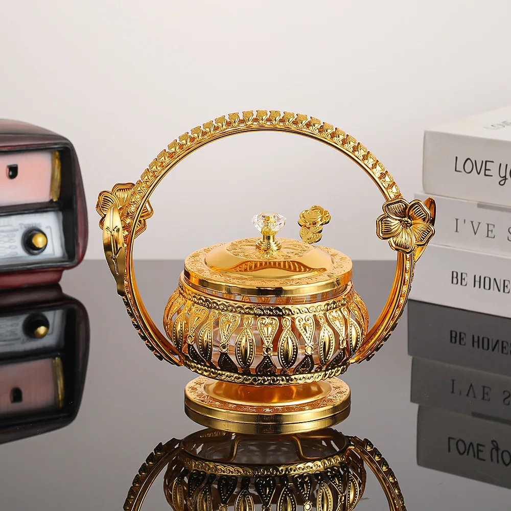 Decorative Sugar Container with Lid and Spoon Metal and Glass Flower basket seasoning jar for Coffee Bar Kitchen Home Decor
Decorative Sugar Container with Lid and Spoon Metal and Glass Flower basket seasoning jar for Coffee Bar Kitchen Home Decor