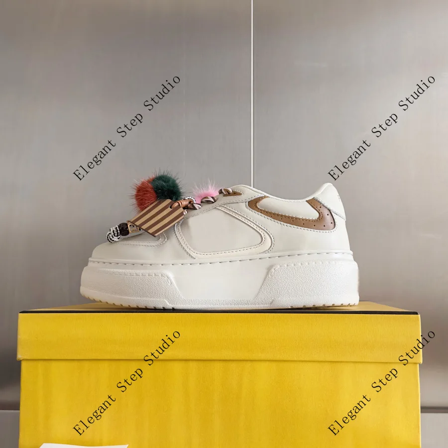 Women's Shoes Flatform Low Top Platform Leather Sneakers Match Charm Lace-up Trainers
Women's Shoes Flatform Low Top Platform Leather Sneakers Match Charm Lace-up Trainers