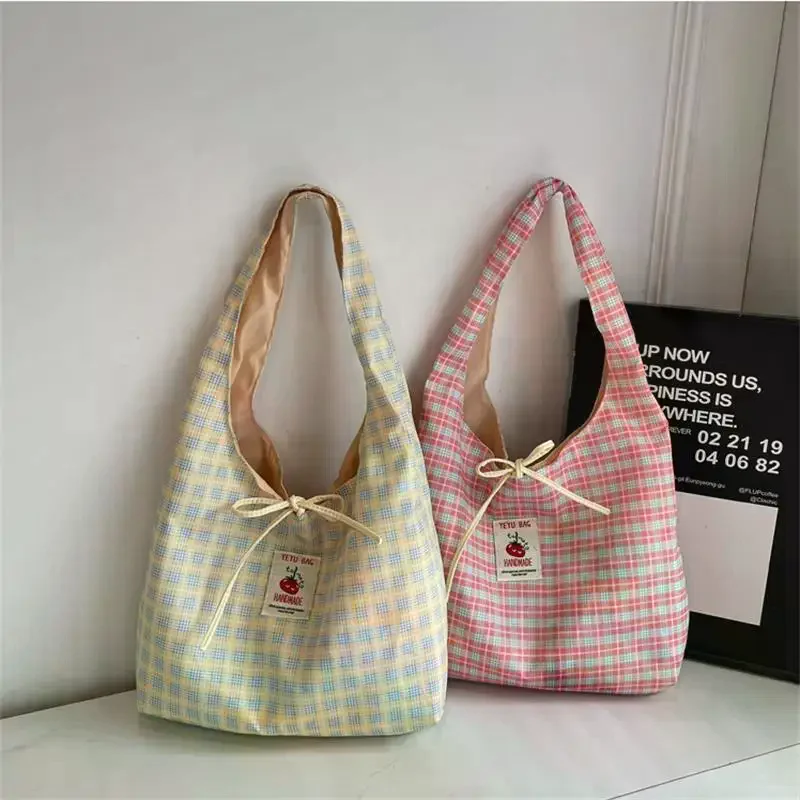 Стильная сумка большой вместимости в клетку и контрастным бантом; Повседневная шикарная женская сумка; Модная пригородная сумка через плечо; Идеальный подарок
Стильная сумка большой вместимости в клетку и контрастным бантом; Повседневная шикарная женская сумка; Модная пригородная сумка через плечо; Идеальный подарок