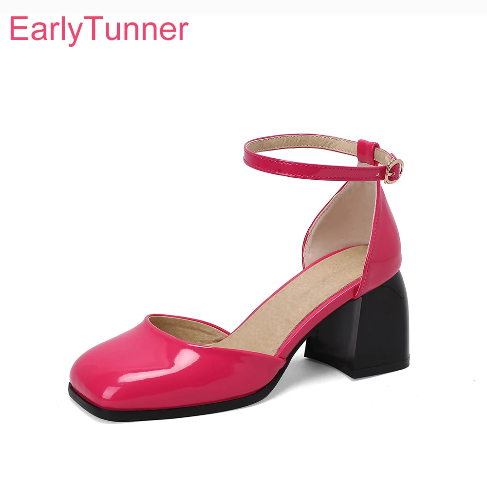 2026 Summer Sweet Women Sandals Square Toe High Chunky Heels Lady Casual Shoes Large Small Plus Size 12 33 46 50 Non-slip
2026 Summer Sweet Women Sandals Square Toe High Chunky Heels Lady Casual Shoes Large Small Plus Size 12 33 46 50 Non-slip