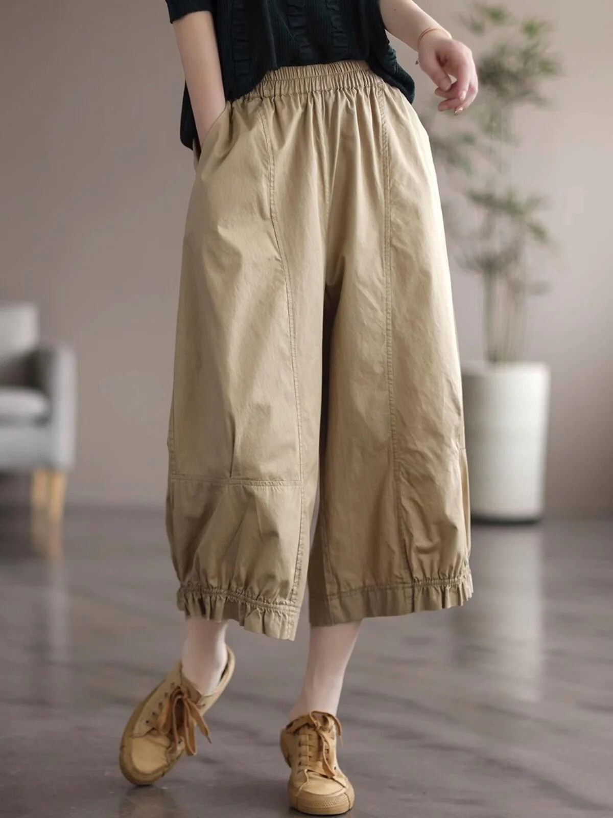 High Waist Loose Commuter Style Artistic Vintage plus Size Casual Versatile Seven-Foot Wide Leg Pants Ladies Summer Fashion
High Waist Loose Commuter Style Artistic Vintage plus Size Casual Versatile Seven-Foot Wide Leg Pants Ladies Summer Fashion