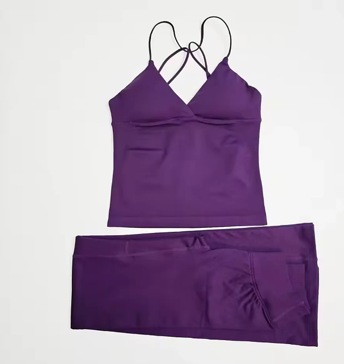 DFlogo Front long collar top, 2-piece fitness set, women's sportswear, running outfit, twist front buckle sports bra
DFlogo Front long collar top, 2-piece fitness set, women's sportswear, running outfit, twist front buckle sports bra
