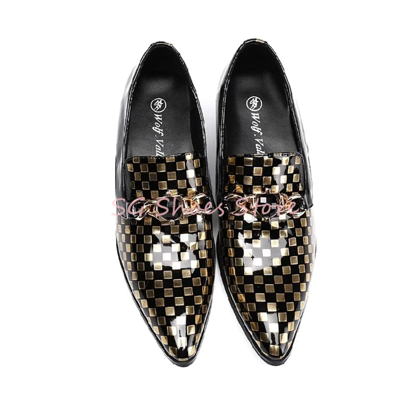 Luxury Male Formal Dress Shoes Mixed Color Pointed Toe Wedges Shallow Loafers Crystal Metal Chain Decor Leather Shoes for Men
Luxury Male Formal Dress Shoes Mixed Color Pointed Toe Wedges Shallow Loafers Crystal Metal Chain Decor Leather Shoes for Men