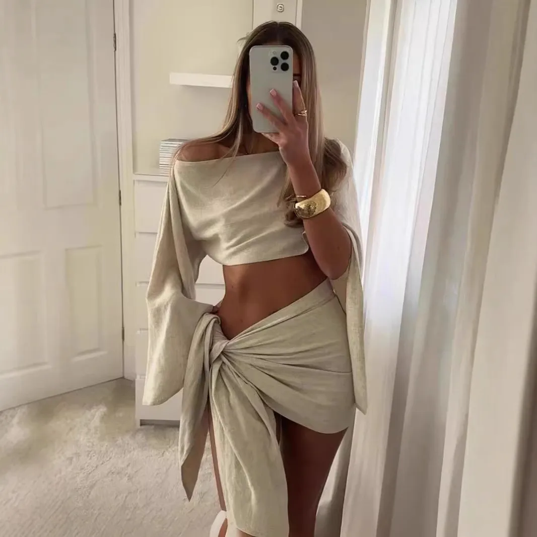 Women's 2-piece Set Skirt Crop Top Solid Color Skirts Casual Off Shoulder Mini Skirt Knot Detail Short Skirt Bare Midriff
Women's 2-piece Set Skirt Crop Top Solid Color Skirts Casual Off Shoulder Mini Skirt Knot Detail Short Skirt Bare Midriff