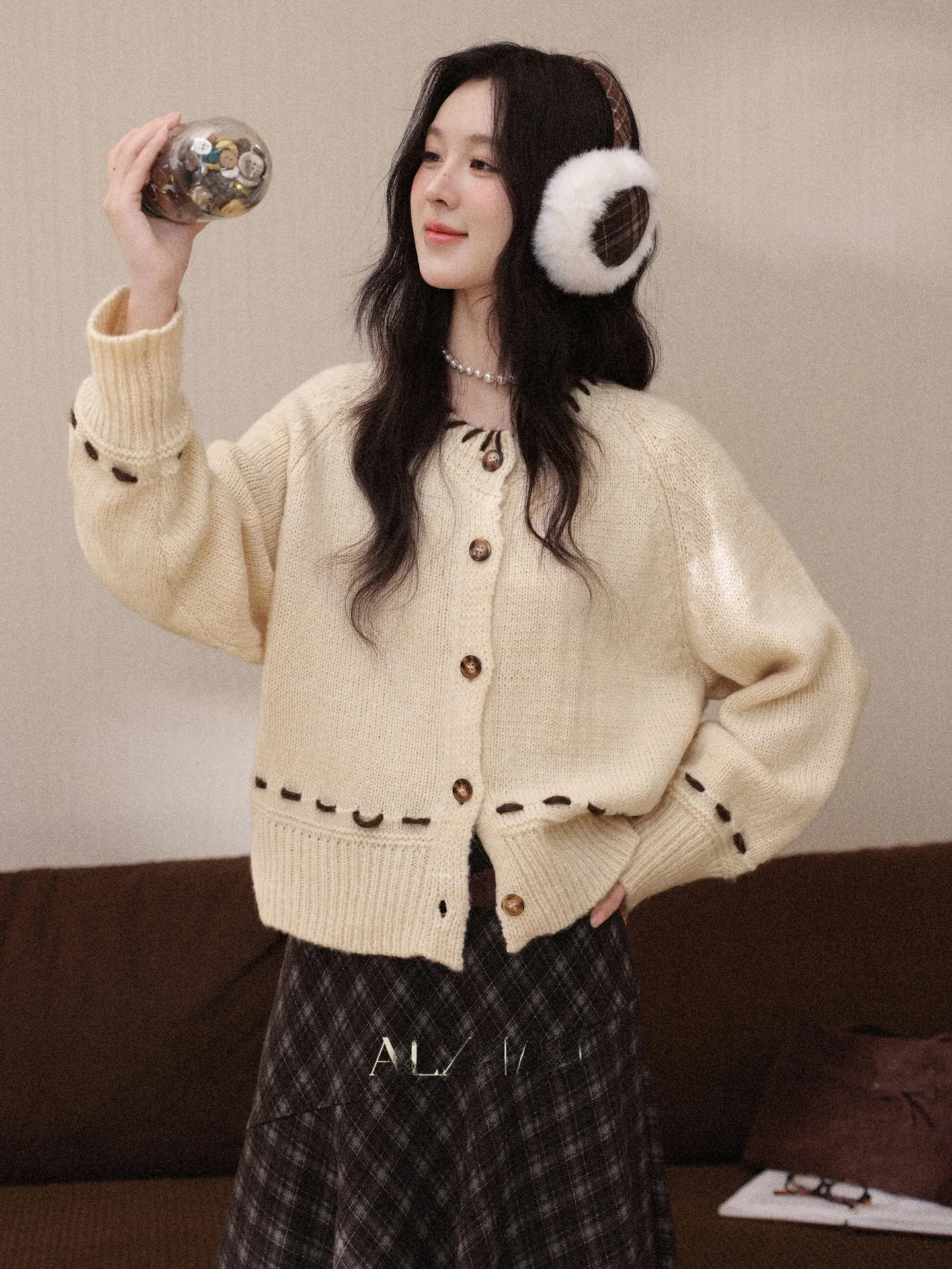 Warm Oaeal Knitted Sweater Women's Autumn Winter New Sle Lazy Faion round Ne Long Sve Regular Fit Ele Wind
Warm Oaeal Knitted Sweater Women's Autumn Winter New Sle Lazy Faion round Ne Long Sve Regular Fit Ele Wind