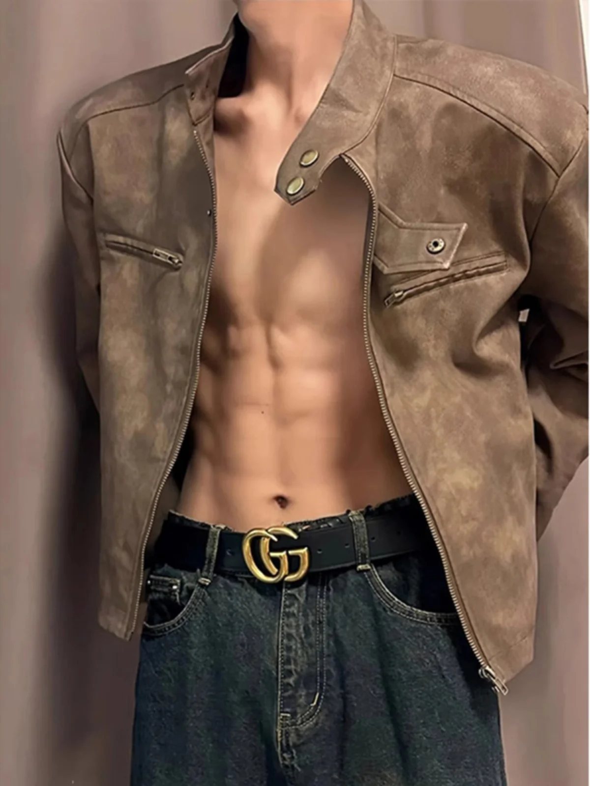 Мужская кожаная куртка в американском стиле, модная, высококачественная, ретро, стильная, для уличной моды, весенний сезон
Мужская кожаная куртка в американском стиле, модная, высококачественная, ретро, стильная, для уличной моды, весенний сезон