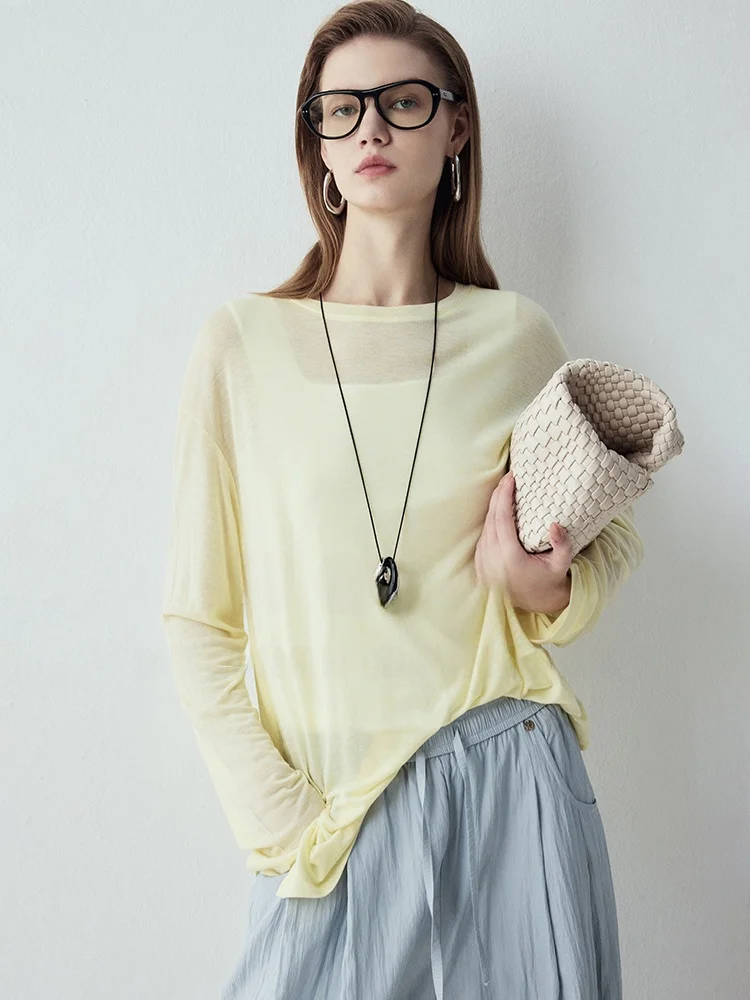 Lightweight Woolen Knitted Top Women's Loose Fit Comfortable Skin-friendly Simple Design Base Layer T-shirt Sofa Brand
Lightweight Woolen Knitted Top Women's Loose Fit Comfortable Skin-friendly Simple Design Base Layer T-shirt Sofa Brand