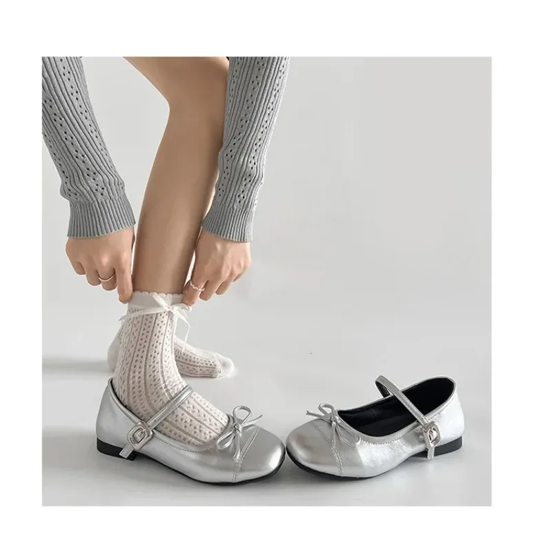 Comfort Round Toe Soft Sole Elegant Butterfly-knot Dress Grandma's 2026 New Spring Vintage Women Ballet Flats Shoes
Comfort Round Toe Soft Sole Elegant Butterfly-knot Dress Grandma's 2026 New Spring Vintage Women Ballet Flats Shoes
